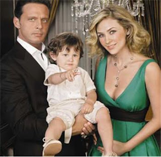 Los Hijos De Luis Miguel Y Aracely Arambula