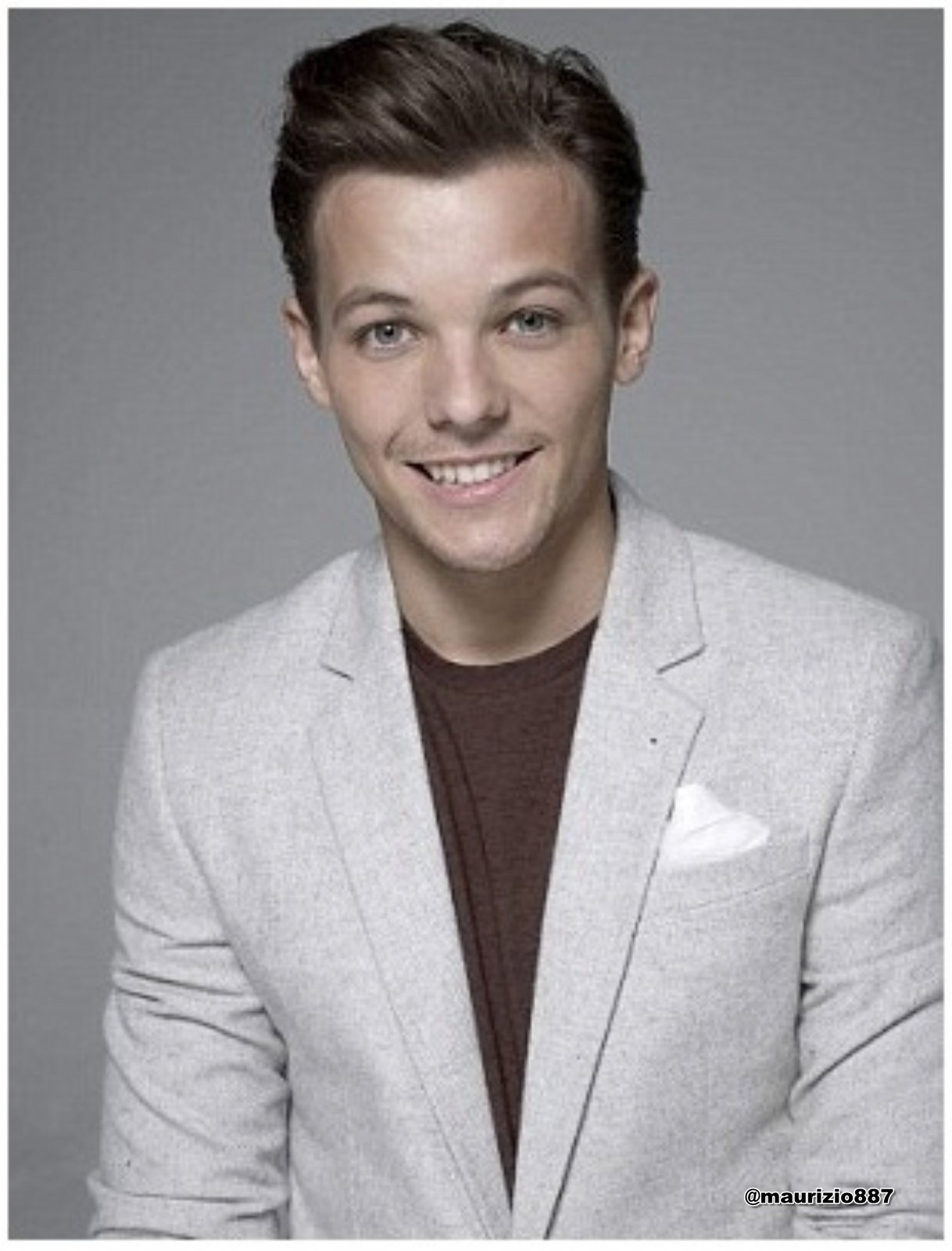 Louis Tomlinson 2012 November