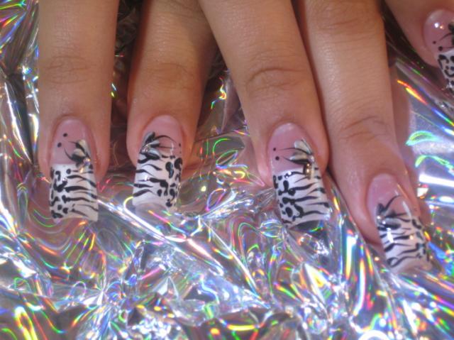 Nails Art Design Pictures 2011