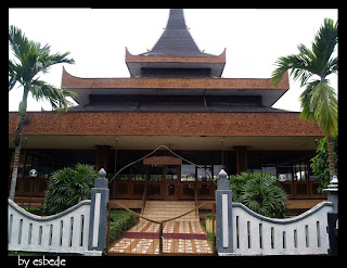 Rumah Joglo Jawa Timur