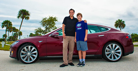 Tesla Model S Black Wheels