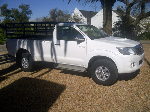 Toyota Hilux 4x4 Single Cab For Sale