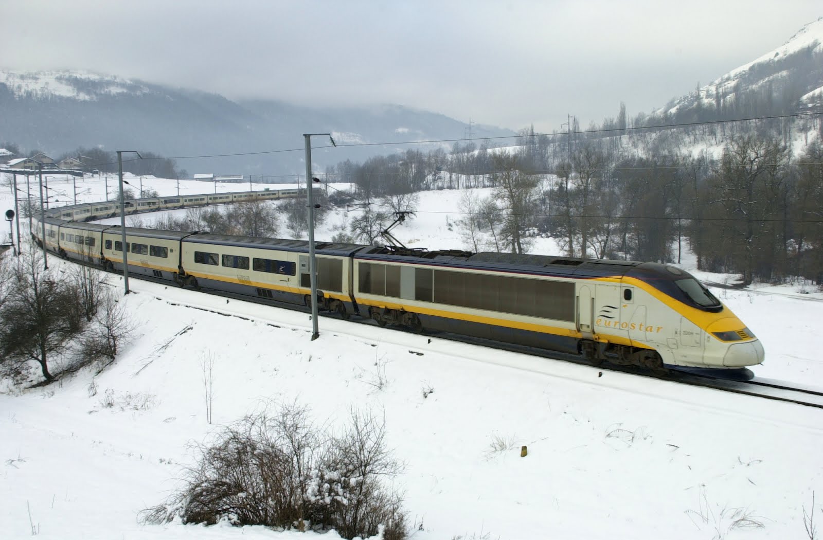 Train Geneva To Moutiers France